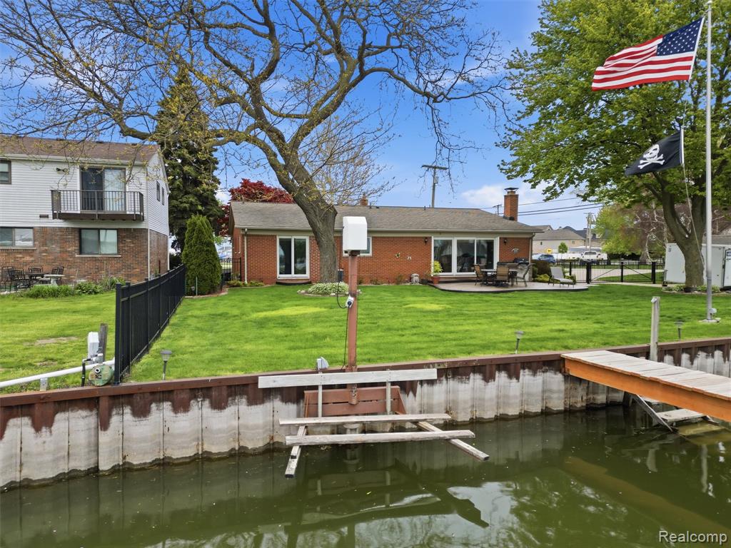 32160 S River Road, Harrison Township, MI — Photo 58