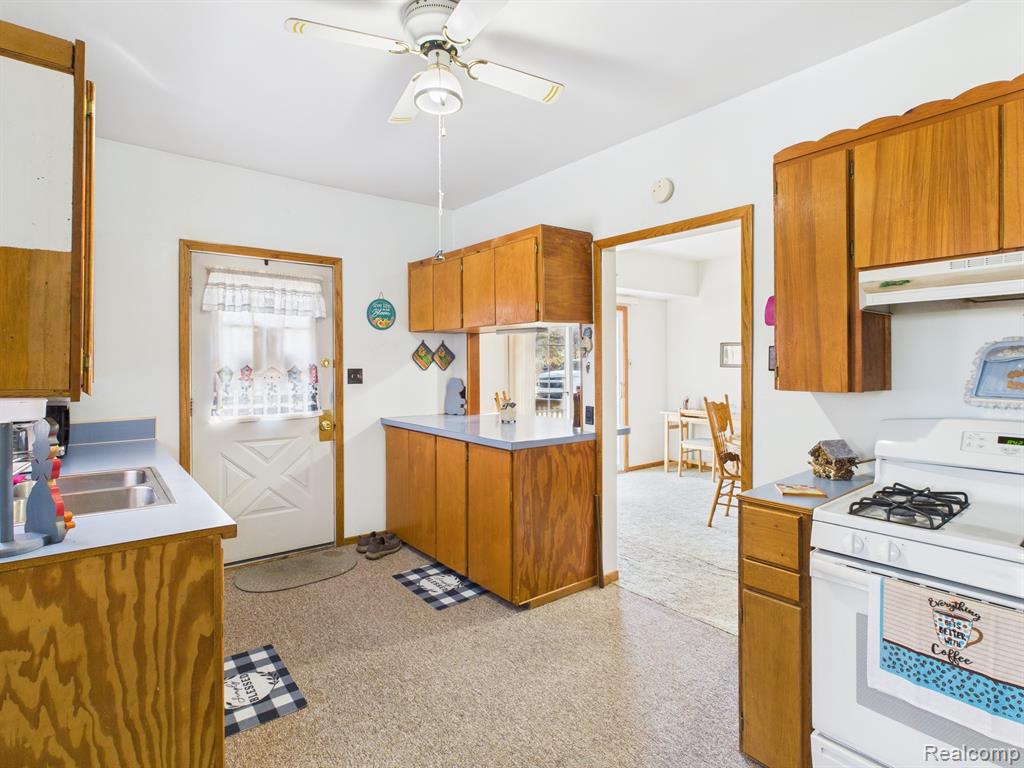 4467 Kings Mill Road, North Branch, MI 48461 — Photo 10