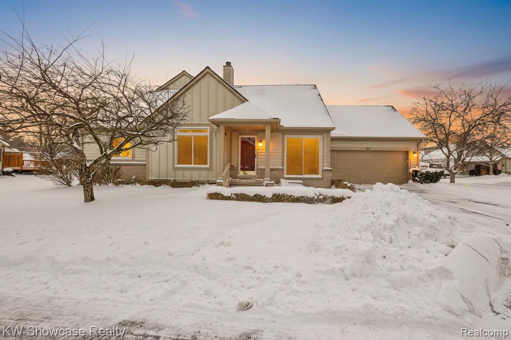 802 Red Maple Lane, Wixom, MI 48393 — front exterior