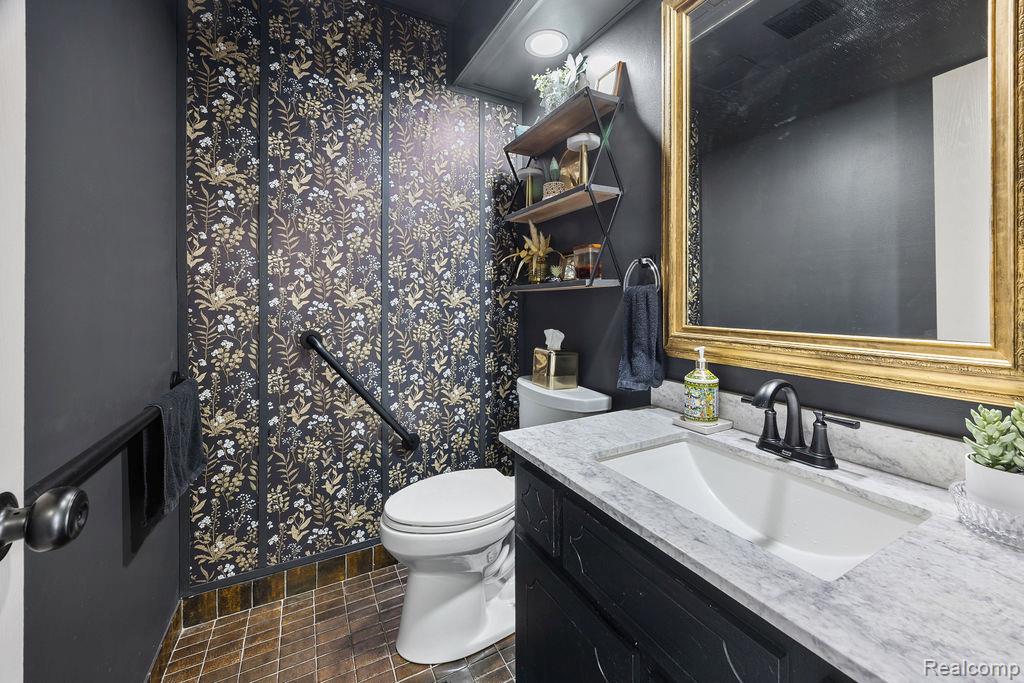 886 Yorktown Court, Northville, MI 48167 — Photo 33