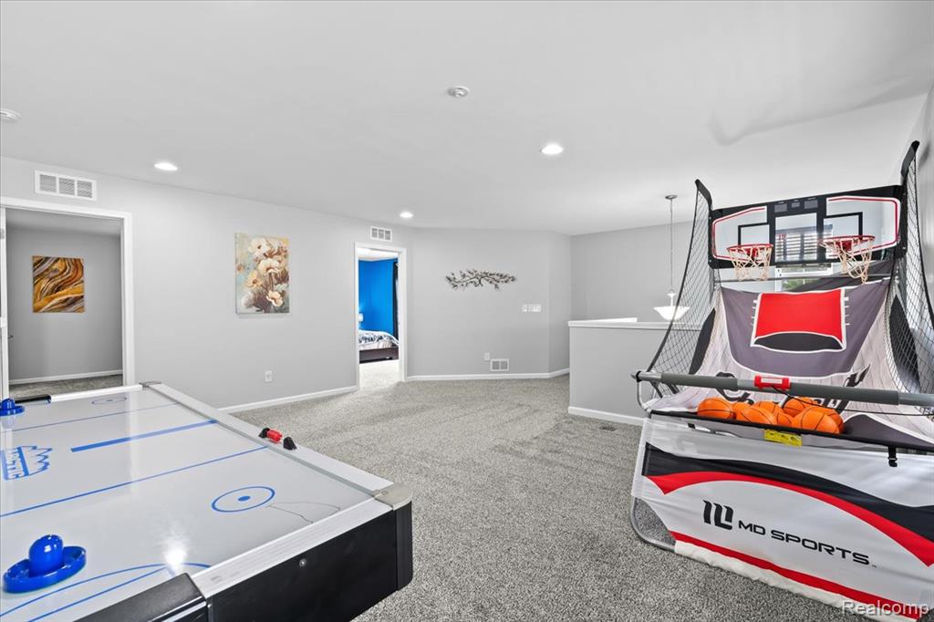 49645 Hartwick Drive, Novi, MI — Photo 36