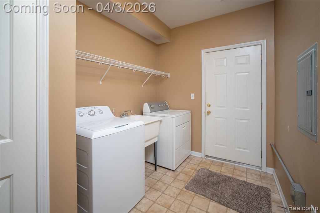 4176 Elizabeth Avenue, Canton, MI 48188 — Photo 11