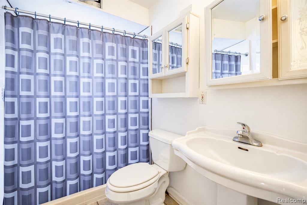 2209 Progress Avenue, Lincoln Park, MI 48146 — Photo 15