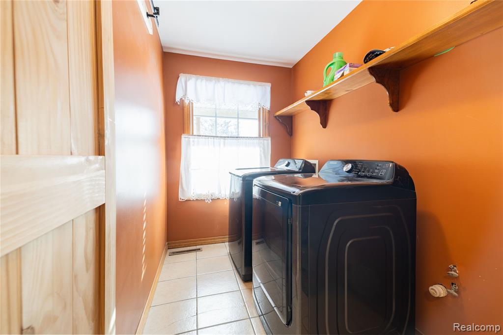 5942 Bluebush Road, Monroe, MI 48162 — Photo 23
