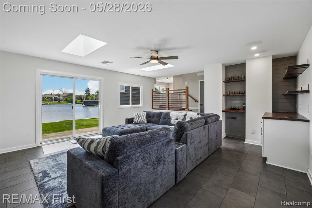 9403 Buckingham Street, White Lake, MI — Photo 21