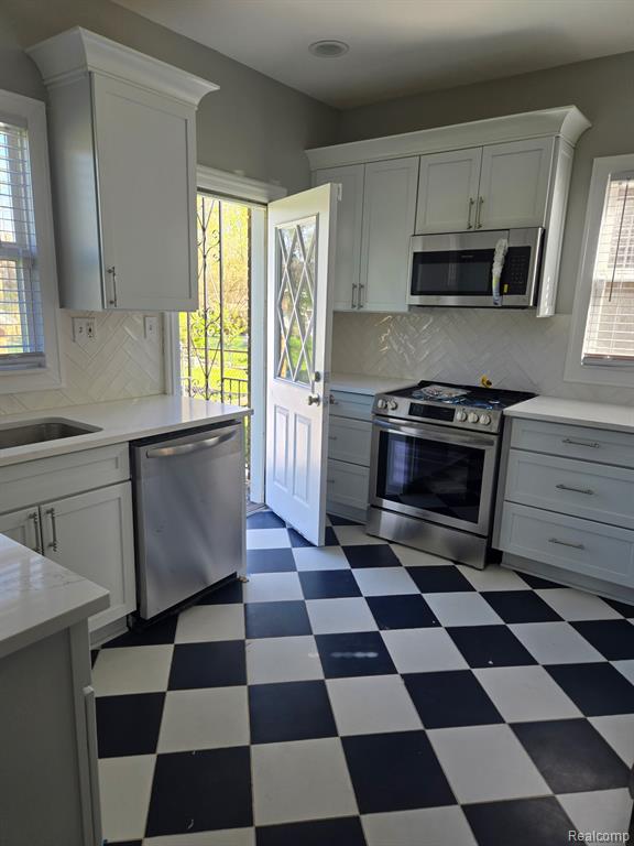 2534 Lamothe Street, Detroit, MI 48206 — Photo 16