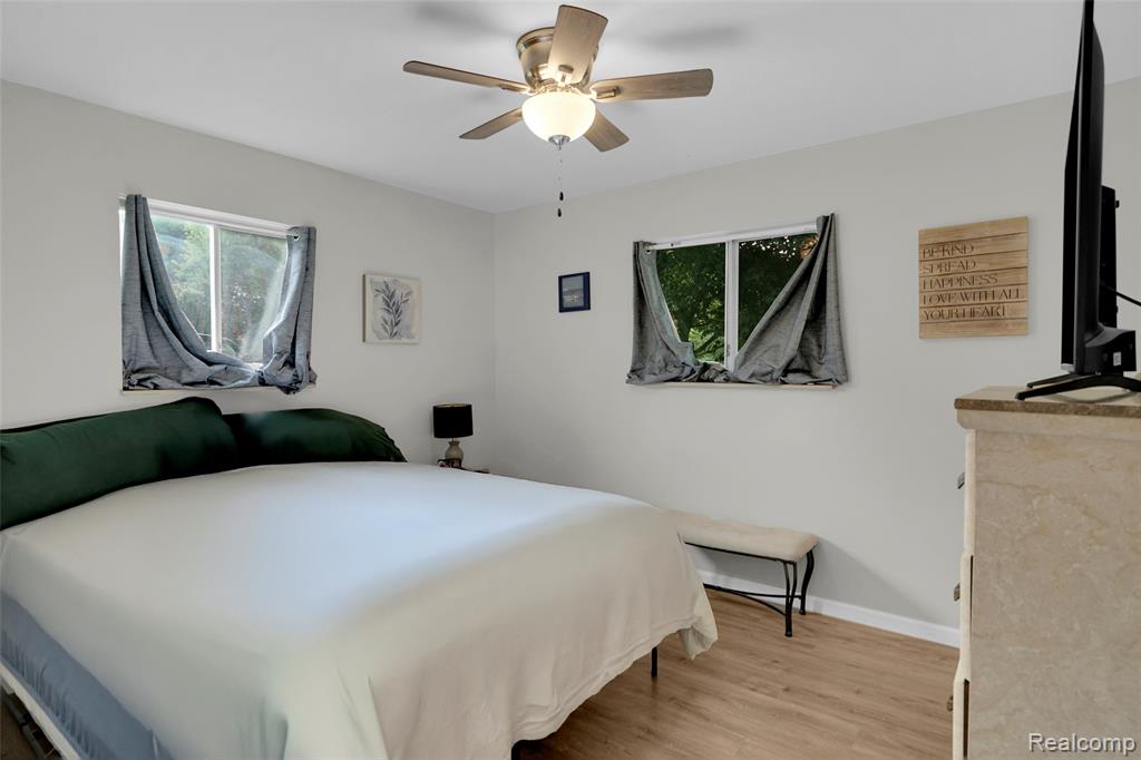1761 Carriage Lane, Lapeer, MI 48446 — Photo 18