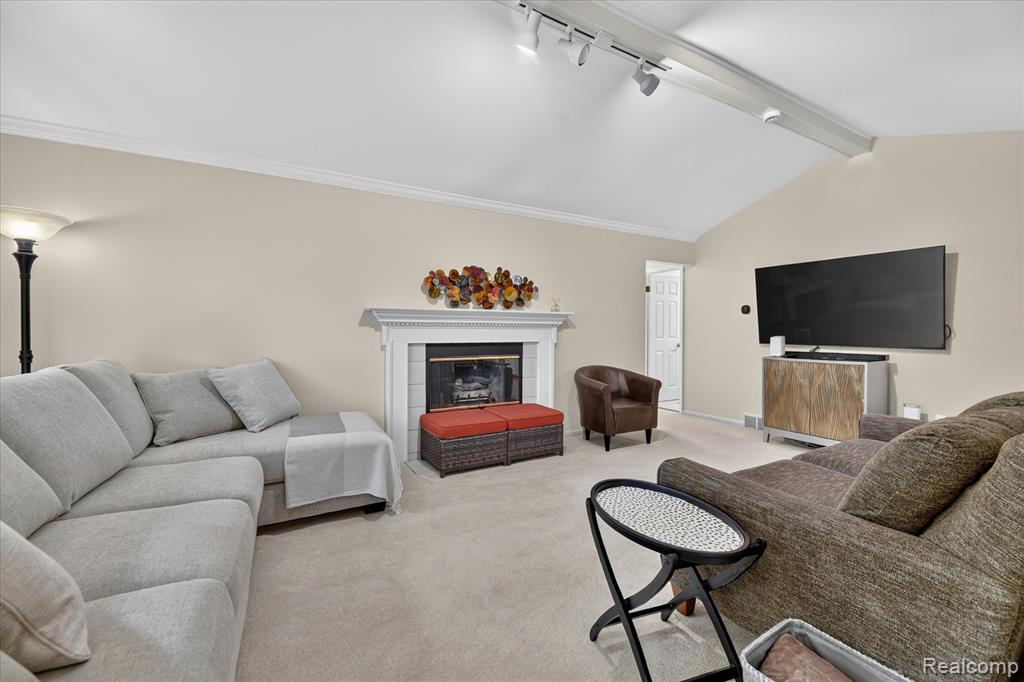6407 Western Way, Flint, MI 48532 — Photo 9