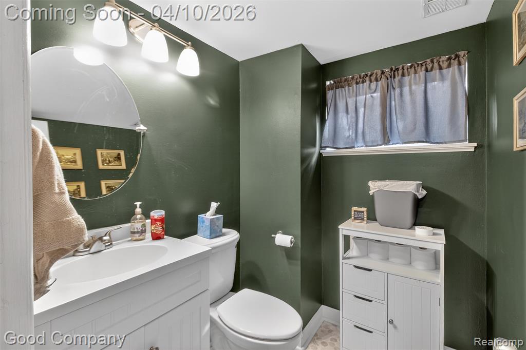 41036 Paign Drive, Sterling Heights, MI 48313 — Photo 27