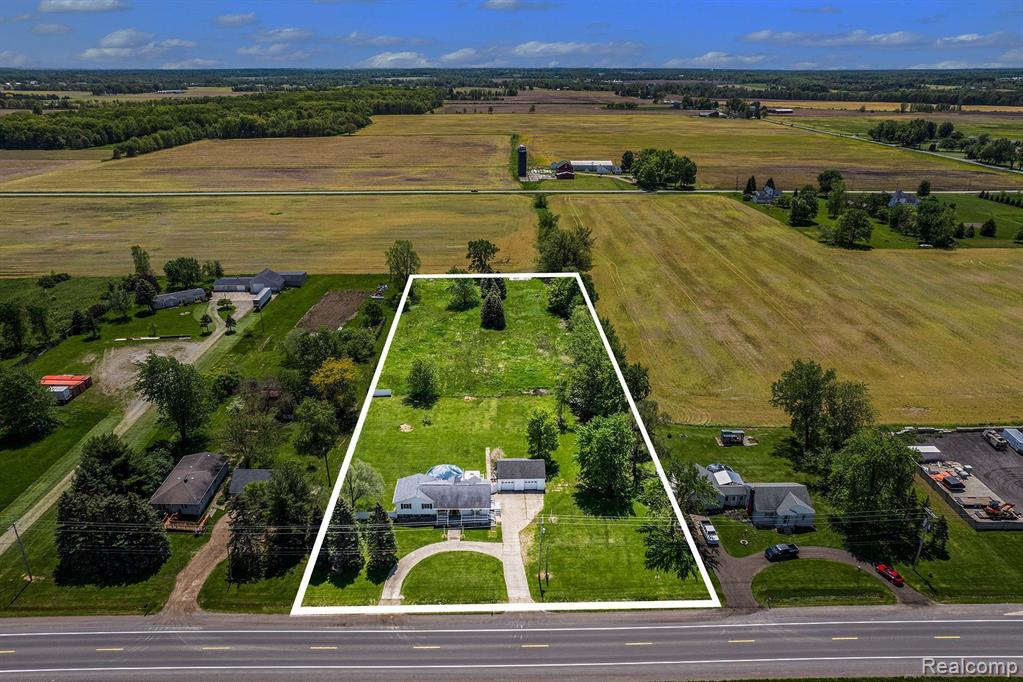5280 E M 21, Corunna, MI 48817 — Photo 3