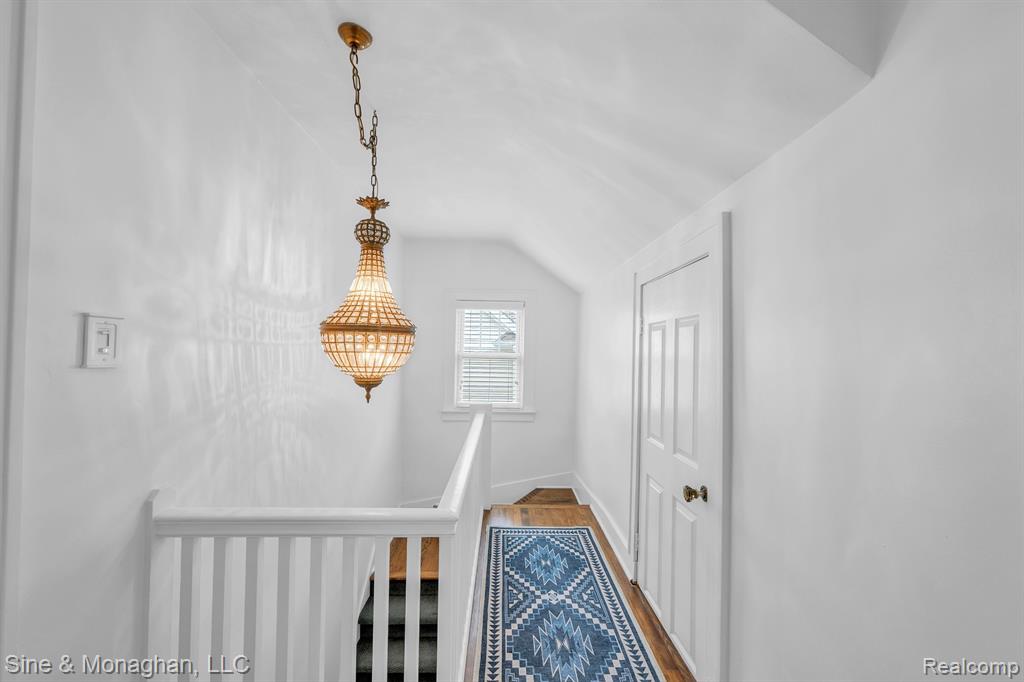 424 W Hudson Avenue, Royal Oak, MI 48067 — Photo 29