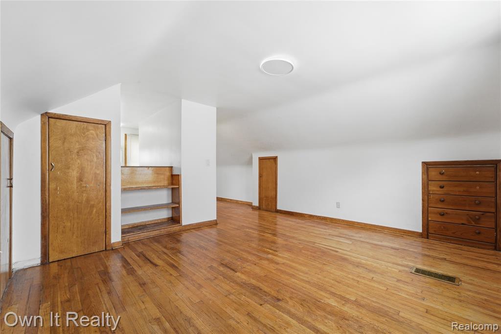 6454 Vaughan Street, Detroit, MI 48228 — Photo 20
