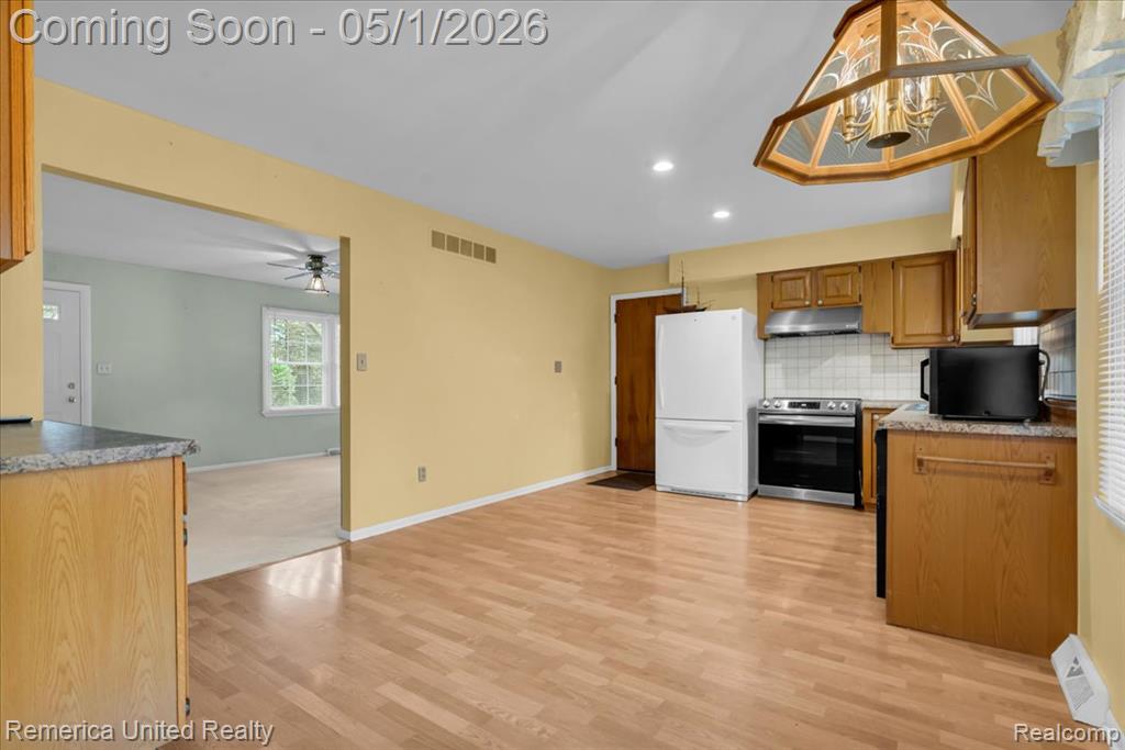 48901 Hanford Road, Canton, MI 48187 — Photo 8