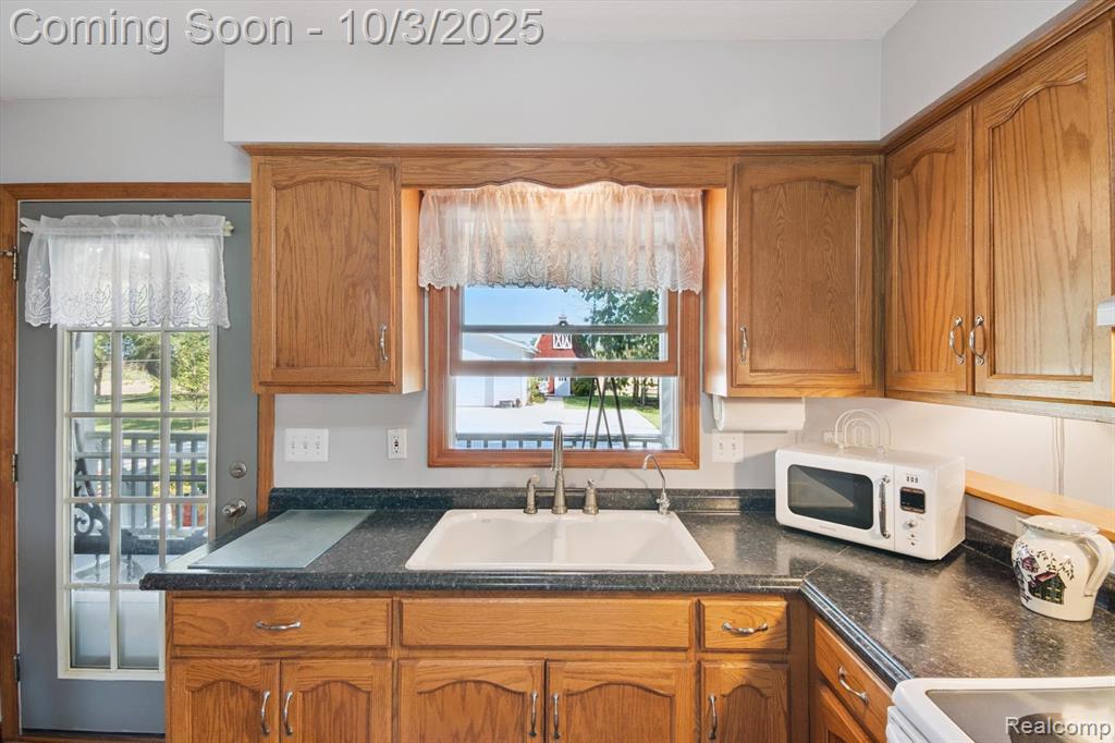 1052 S Otter Creek Road, Monroe, MI 48161 — Photo 42