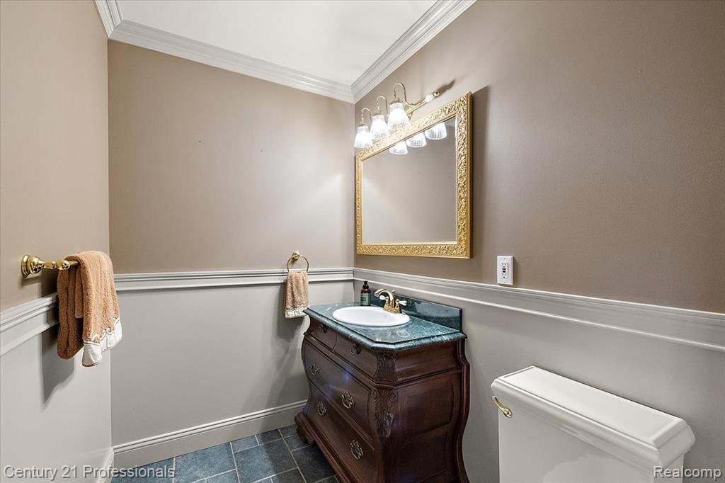 6705 College Park Drive, Clarkston, MI — Photo 55