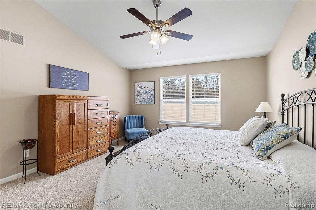 7241 Kings Way, Flushing, MI 48433 — Photo 15