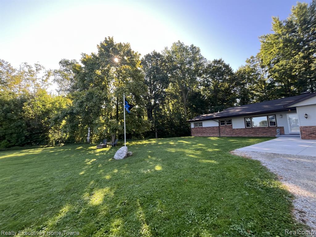3785 Carrigan Road, Fort Gratiot, MI 48059 — Photo 15