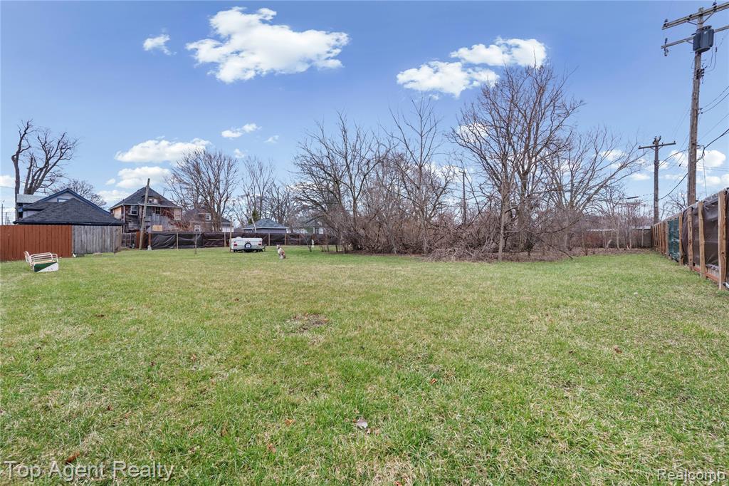 5302 Crane Street, Detroit, MI 48213 — Photo 33