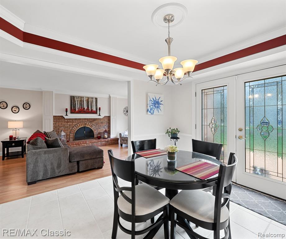 45597 HOLMES Drive, Canton, MI 48187 — Photo 17