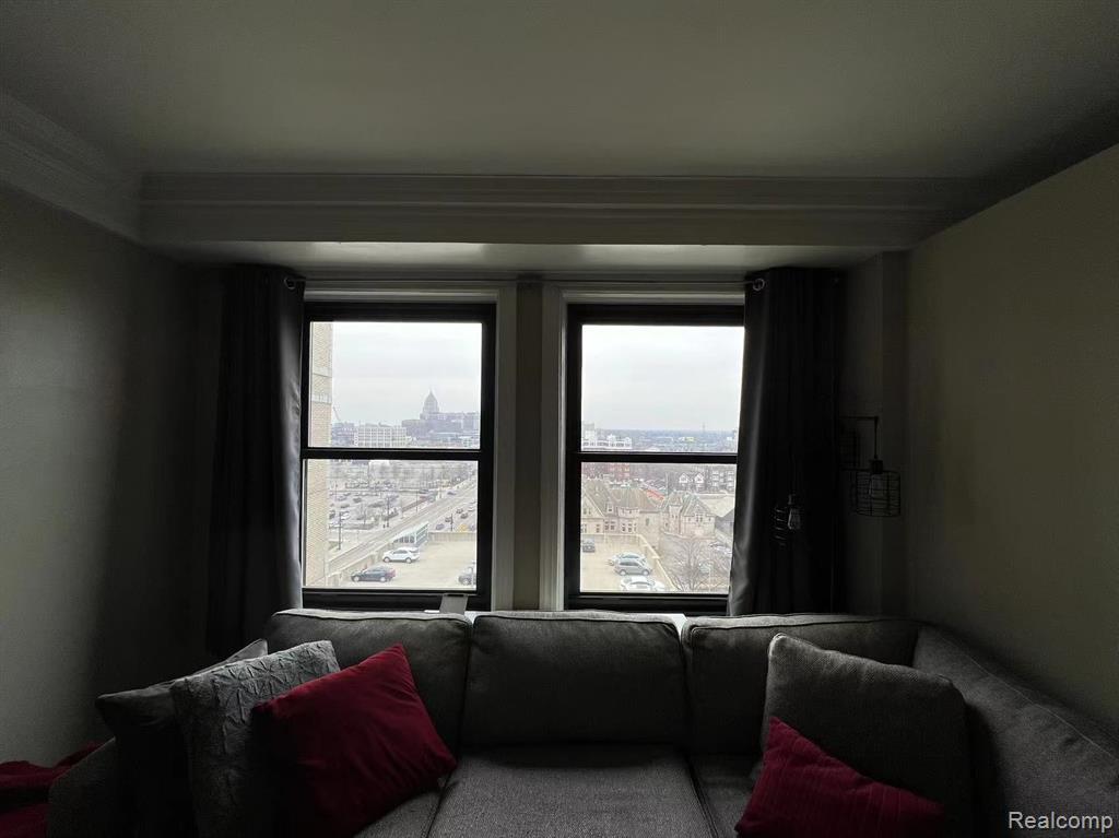 15 E KIRBY Street, 1025, Detroit, MI 48202 — Photo 28