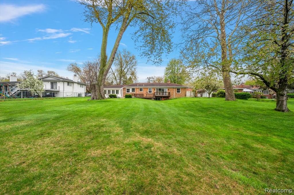 25651 S River Road, Harrison Township, MI — Photo 61