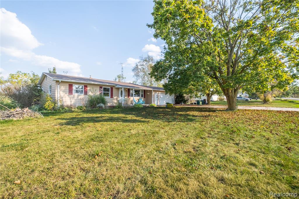 9187 Nichols Road, Gaines Vlg, MI 48436 — Photo 3