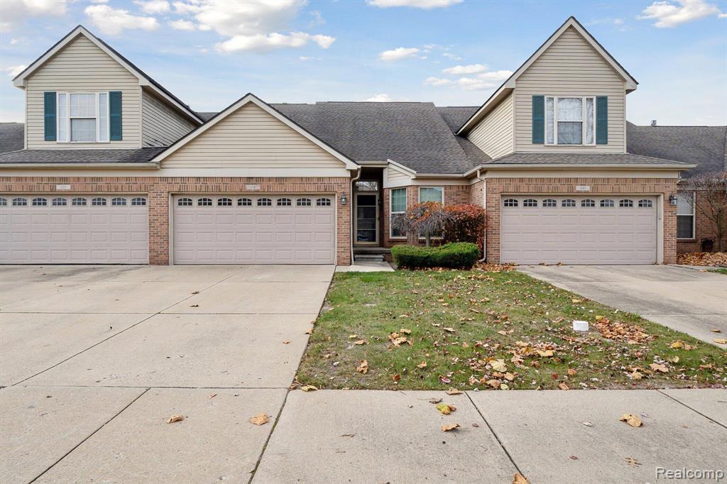435 Carson Drive, Westland, MI — Photo 2