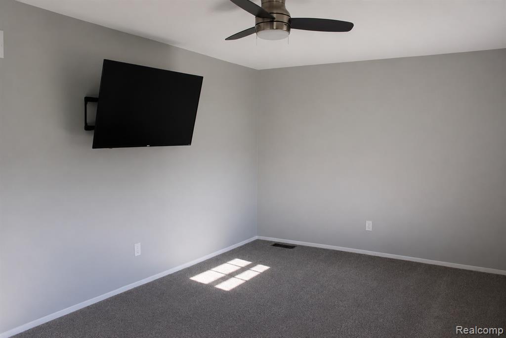 269 Lake Village Drive, Walled Lake, MI 48390 — Photo 12