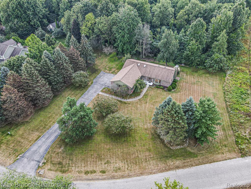 5096 Ridge Trail S, Clarkston, MI 48348 — Photo 27