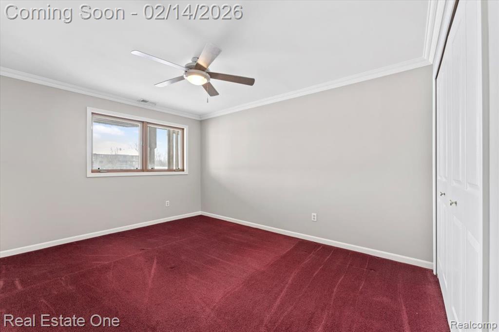 9883 Hawthorne Glen Drive, Grosse Ile, MI 48138 — Photo 22