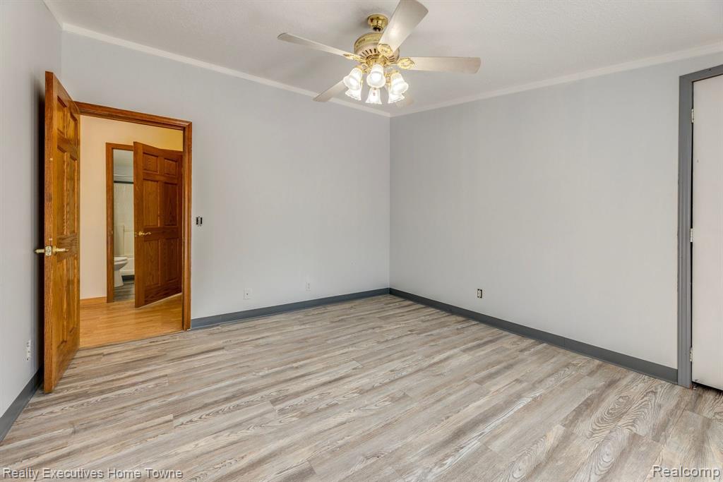 5529 JEDDO Road, MI 48032 — Photo 41