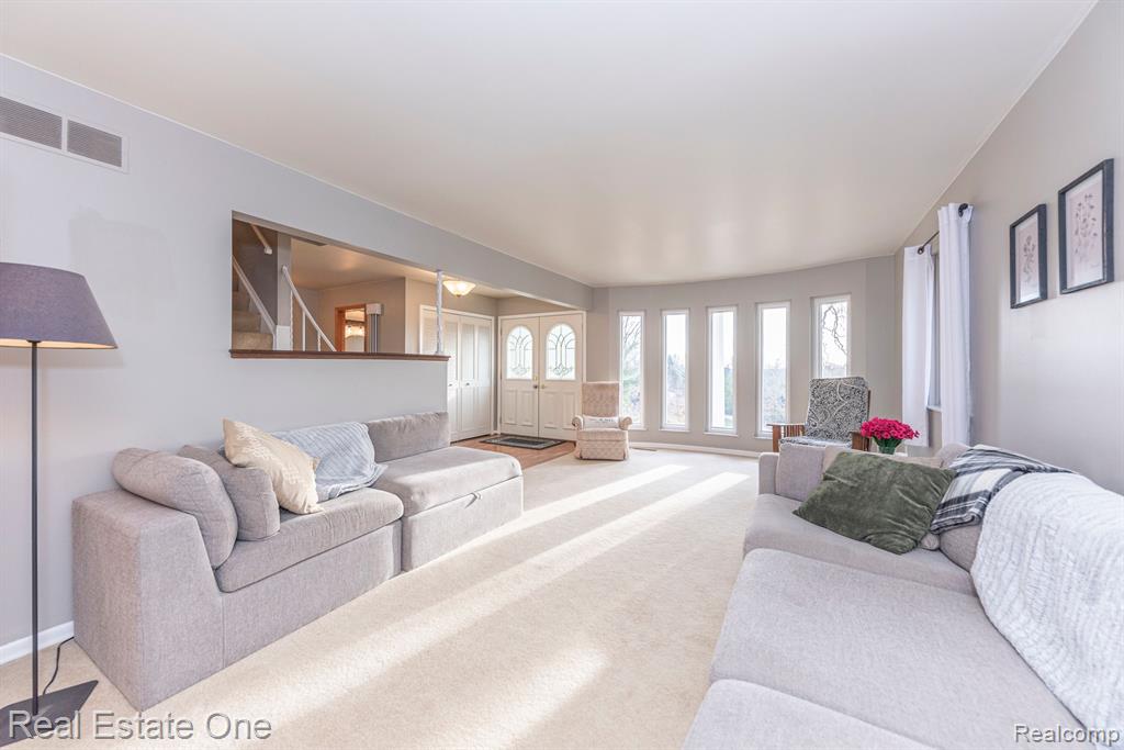 6400 Sundance Trail, Brighton, MI 48116 — Photo 6
