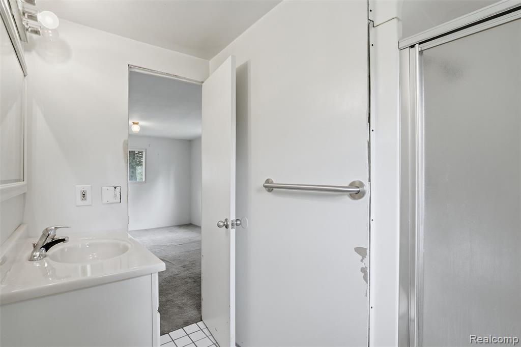 43625 Harris Road, Belleville, MI 48111 — Photo 30