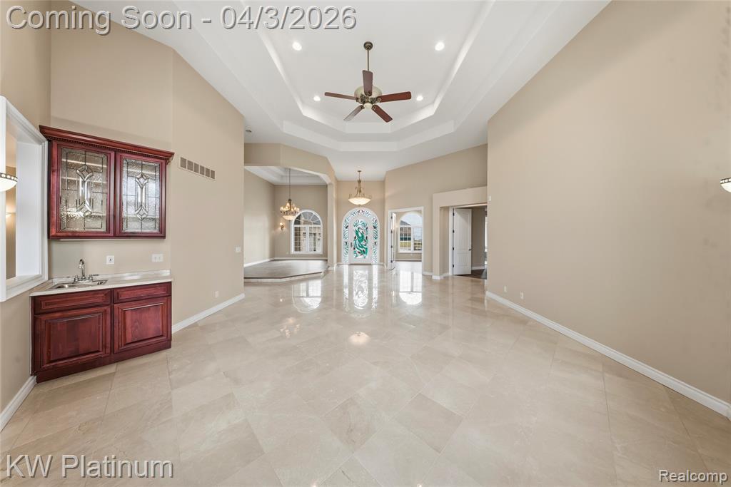 48877 Point Lakeview Drive, Chesterfield, MI 48047 — Photo 9