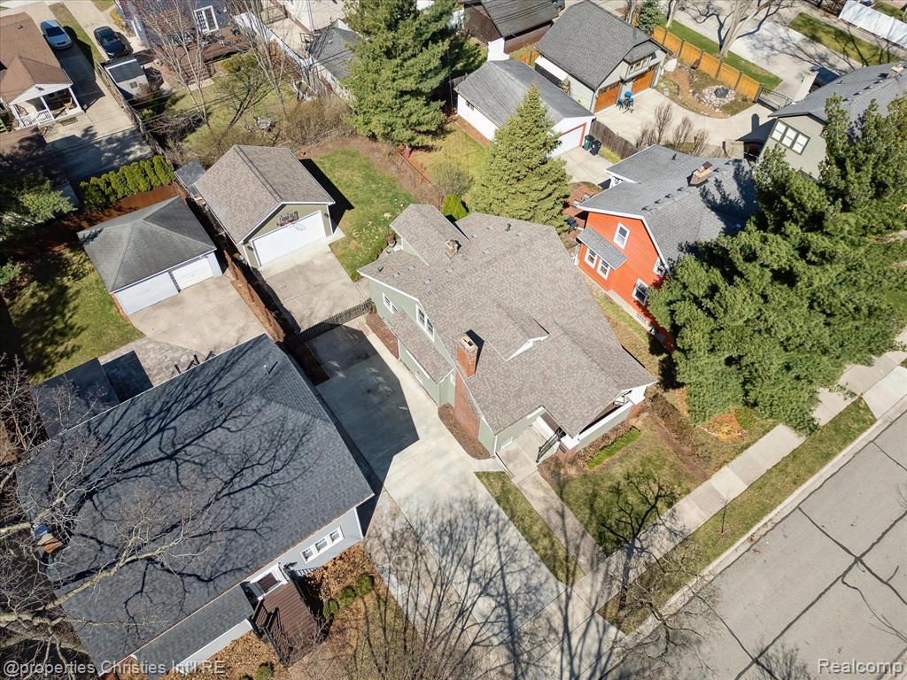 712 S LAUREL Street, Royal Oak, MI 48067 — Photo 55