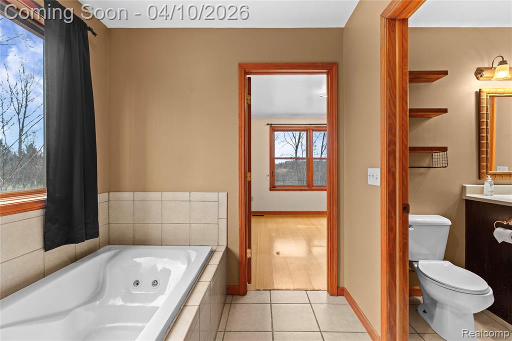 6490 E Coldwater Road, Flint, MI 48506 — Photo 22