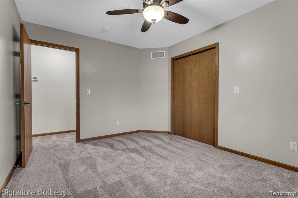 9019 HILLVIEW Lane, Jackson, MI 49201 — Photo 24