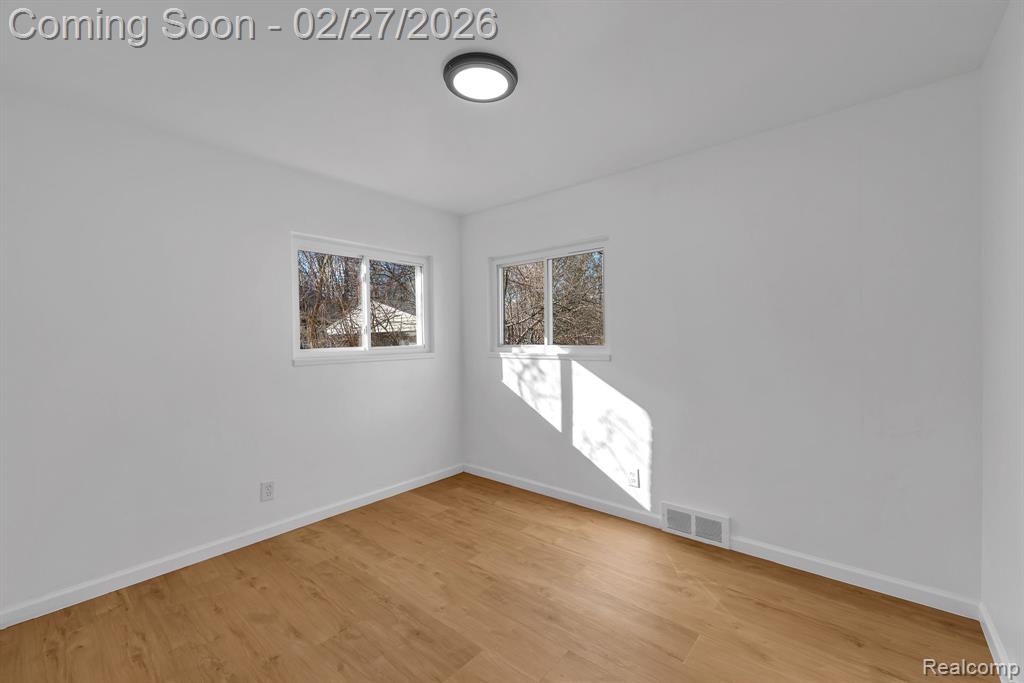 29760 Hoy Street, Livonia, MI, 48154