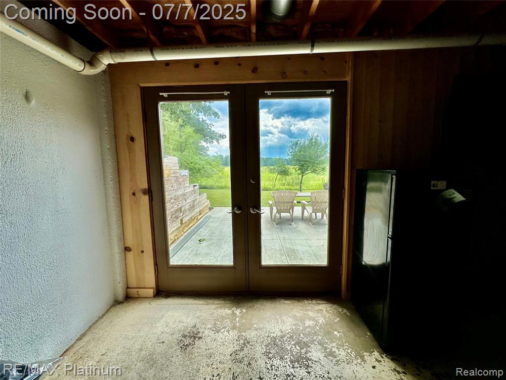 5729 Crandall Road, Howell, MI 48855 — Photo 16