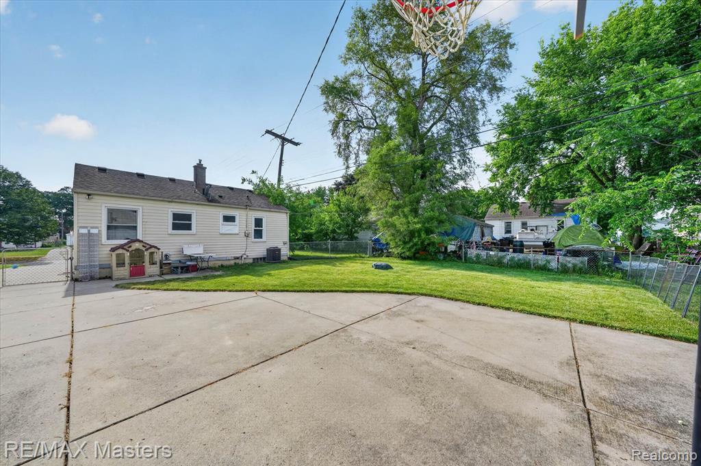 4643 Niagara Street, Wayne, MI 48184 — Photo 30