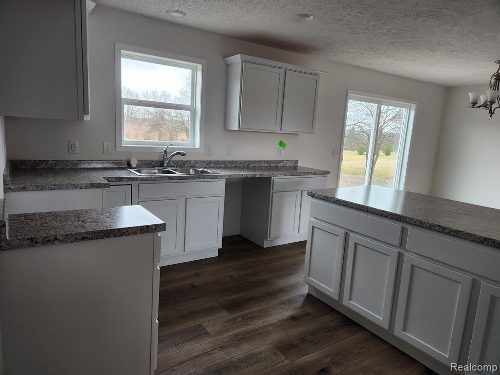797 Heiss Road, Frenchtown, MI 48162 — Photo 7