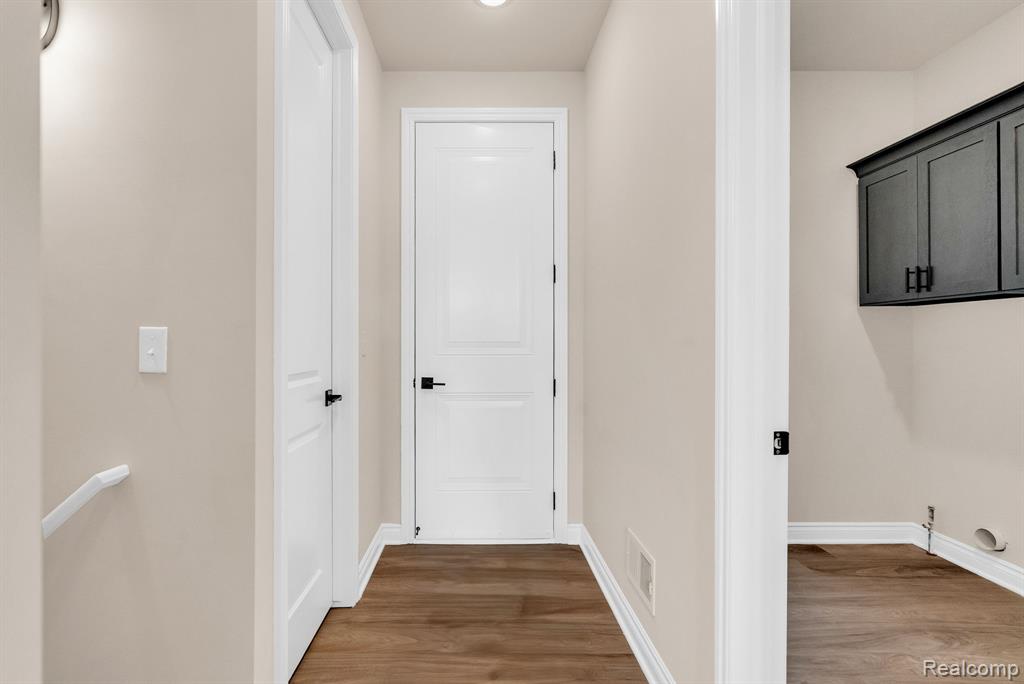 4118 Spring Meadows Drive, Sterling Heights, MI 48314 — Photo 36