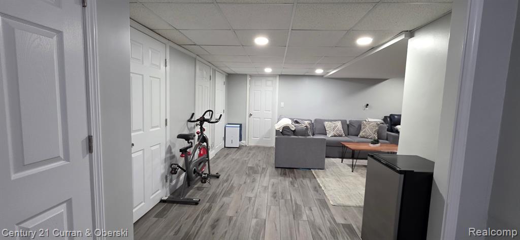 7701 APPOLINE Street, Dearborn, MI 48126 — Photo 32