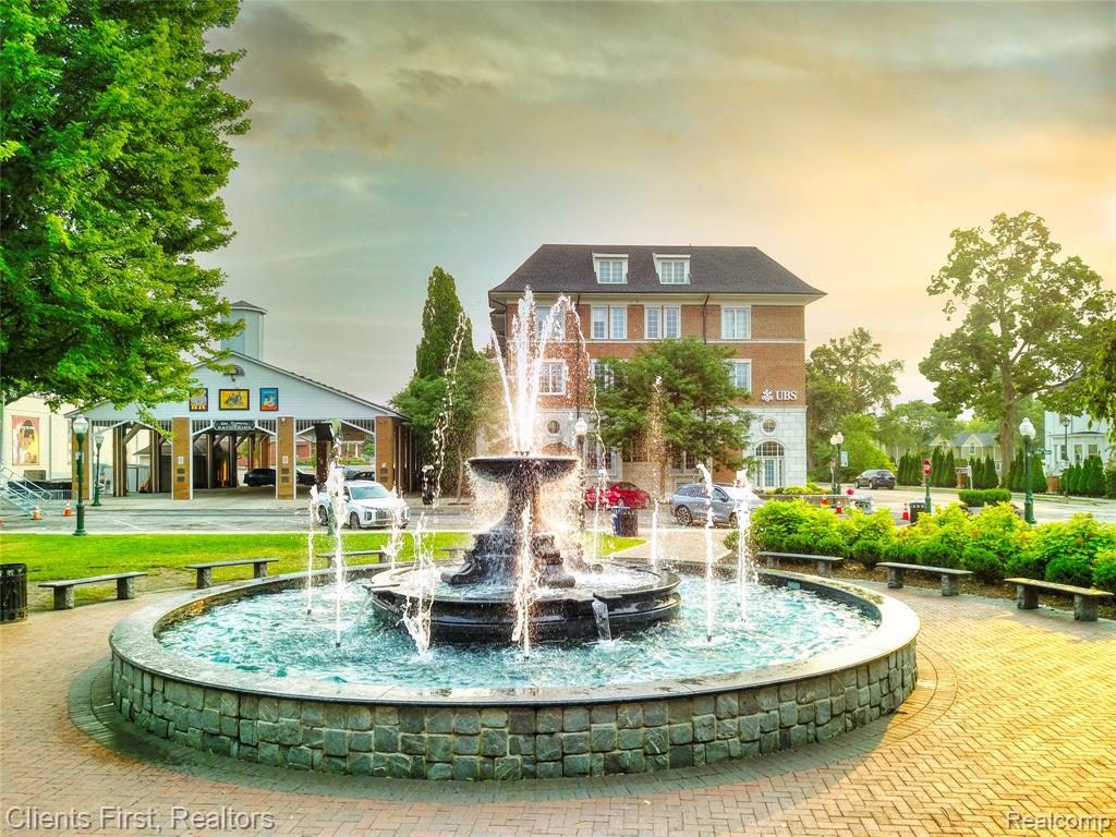 730 Penniman Avenue, 307, Plymouth, MI 48170