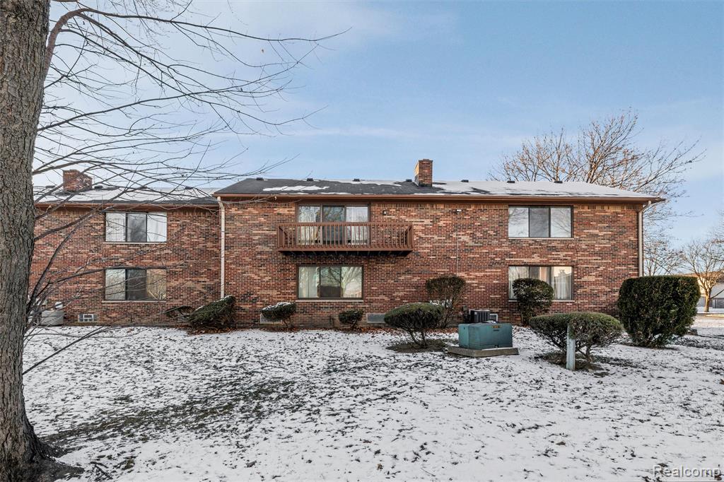 42467 Eldon Avenue, Clinton Twp, MI 48038 — Photo 39