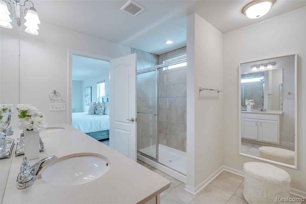 58904 Calabrese Drive, South Lyon, MI 48178 — Photo 41