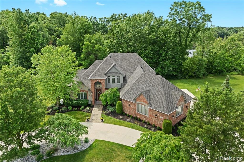 10734 Stoney Point Drive, South Lyon, MI 48178 — Photo 39