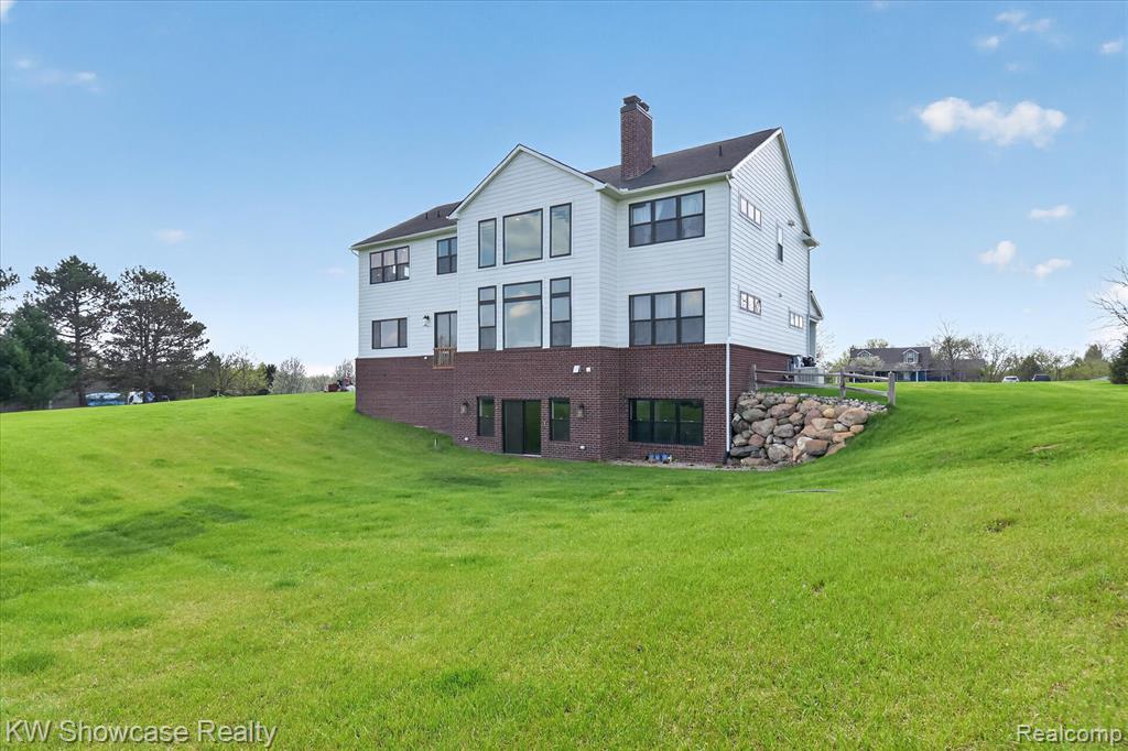 1881 Reidsview Drive, White Lake, MI 48383 — Photo 53