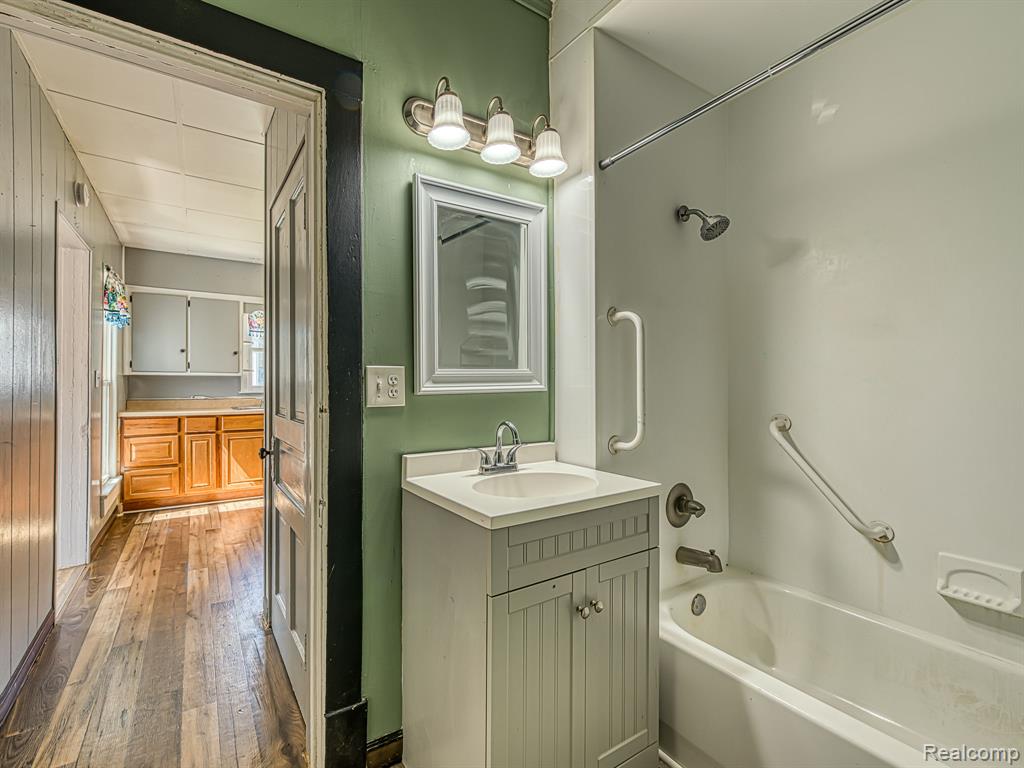 201 Division Street, Hudson, MI 49247 — Photo 15