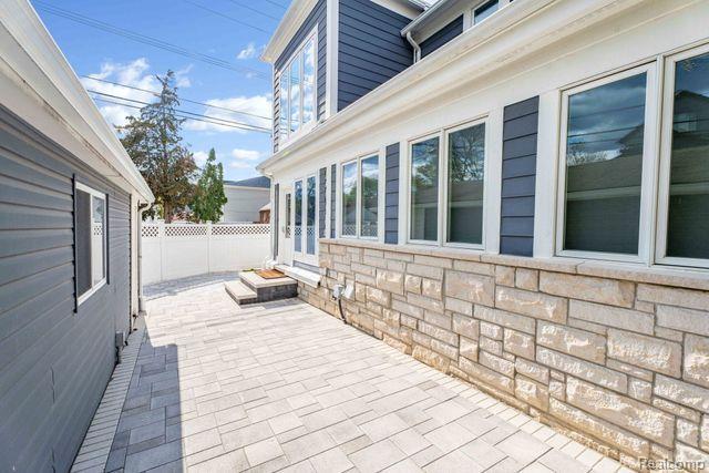 410 CATALPA Drive, Birmingham, MI 48009 — Photo 47